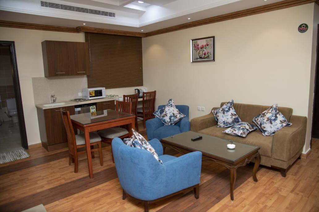 Diva Hotel Suites Djedda Buitenkant foto