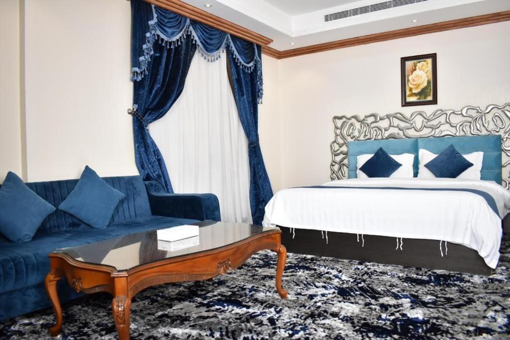 Diva Hotel Suites Djedda Buitenkant foto