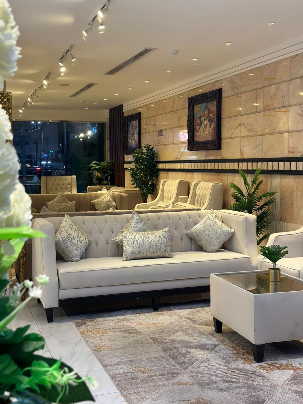 Diva Hotel Suites Djedda Buitenkant foto